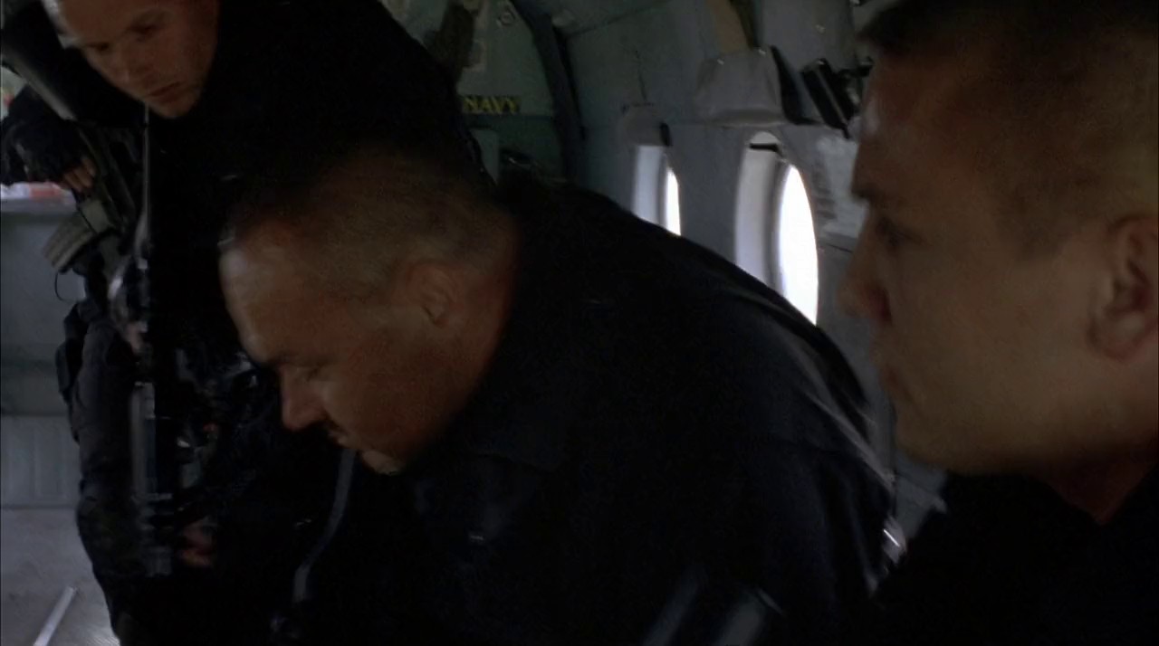 Sniper 2 (2002) WEBRip Hindi + Tam + Eng 720p x264 AVC AAC 2.0 ESub.mkv.0003
